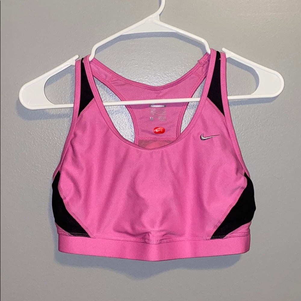 Sports bra